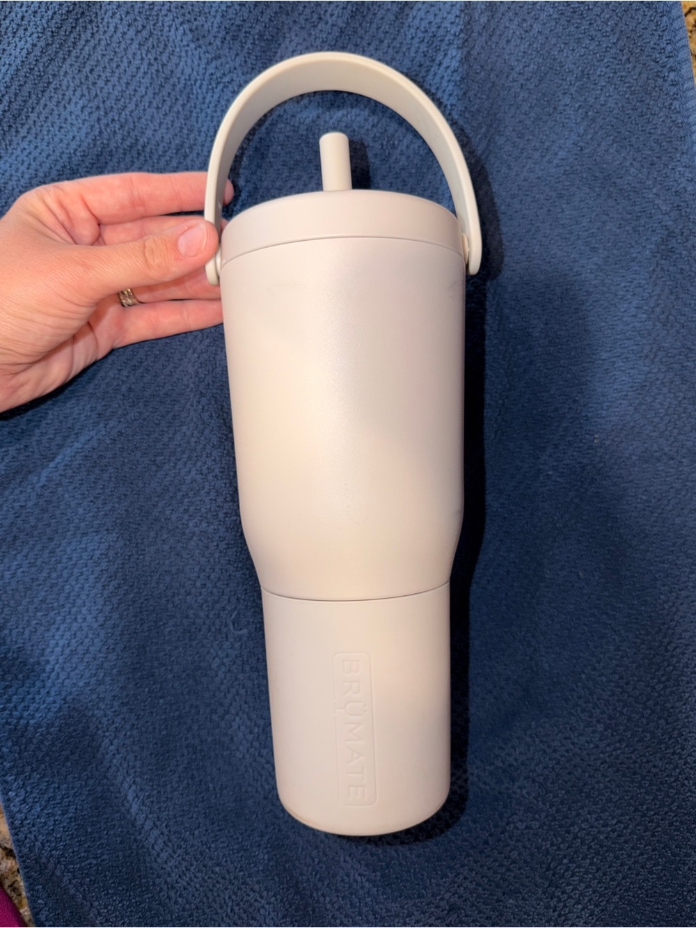 Brumate Dune 35oz ResaTravel Tumbler with Handle and Straw